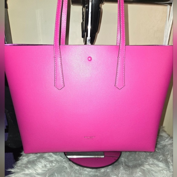 🔥NWOT Kate Spade ♠️ Molly Metallic Tote & Pouch - Picture 5 of 12